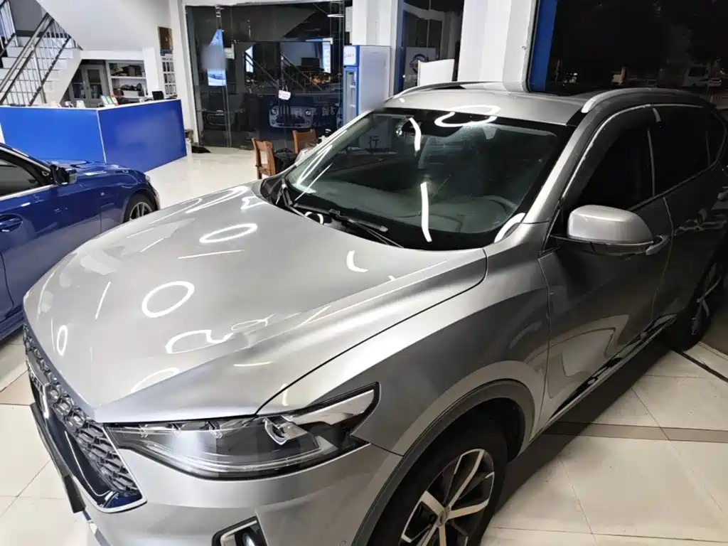 Haval F7