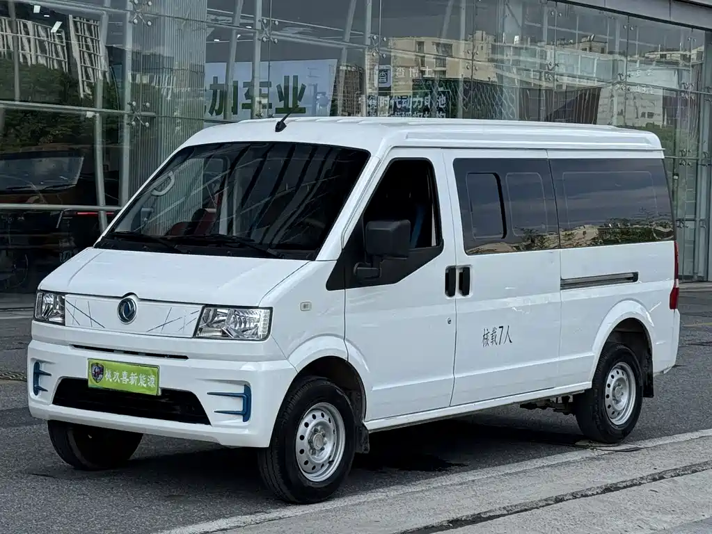 Купить DFSK 东风小康C36II