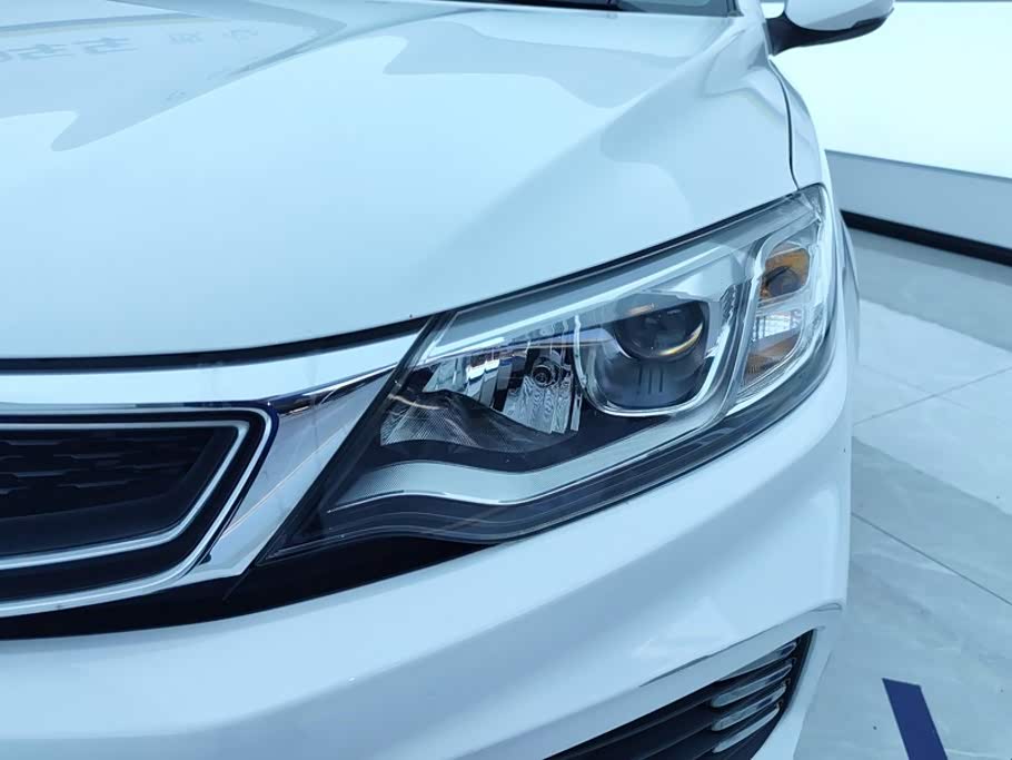 Geely Vision 1.5 л 2021 г. Белый, пробег 34500 км