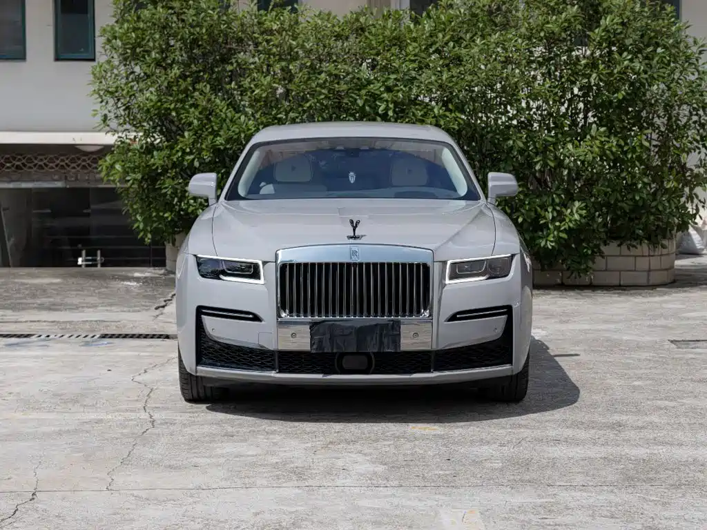 Rolls-Royce Ghost — миниатюра 2