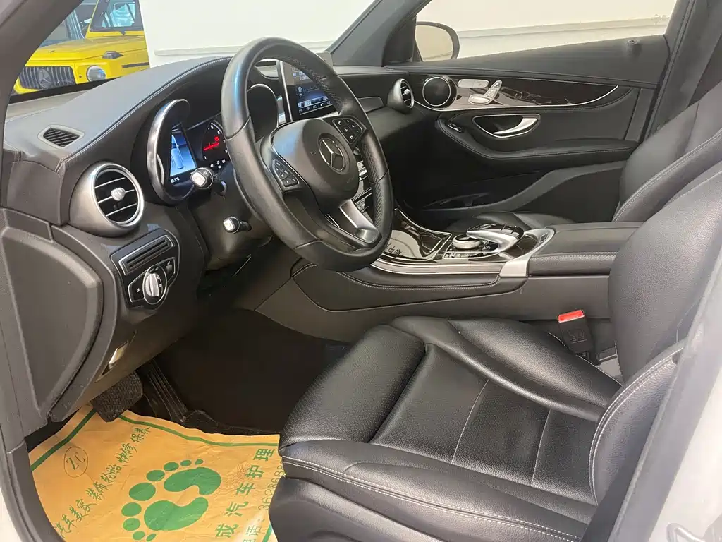 Mercedes-Benz GLC — миниатюра 8