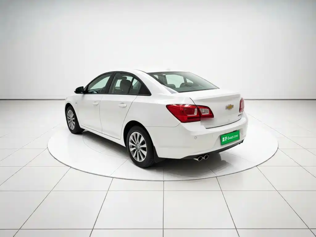 Chevrolet Cruze — миниатюра 5