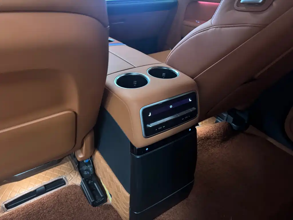 Li Auto Li L9 — миниатюра 7