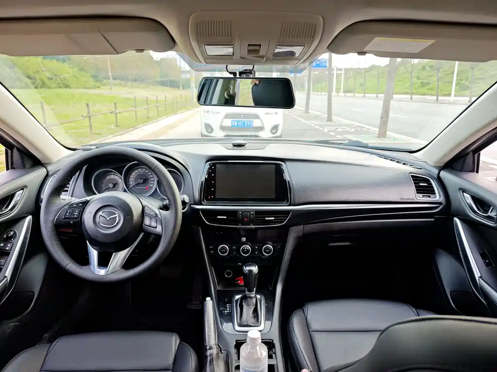 Mazda Atenza 2015 2.0L Fashion