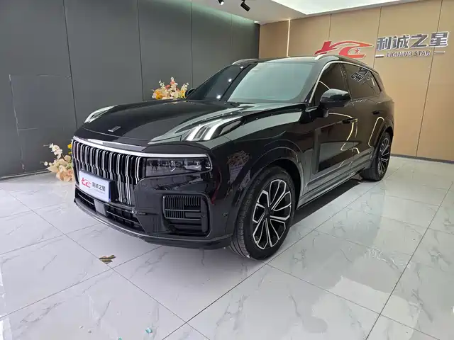 2024 Lynk & Co 09
