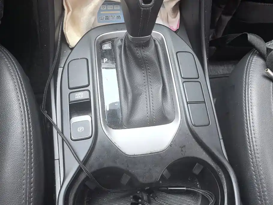 Hyundai Santa Fe — миниатюра 16