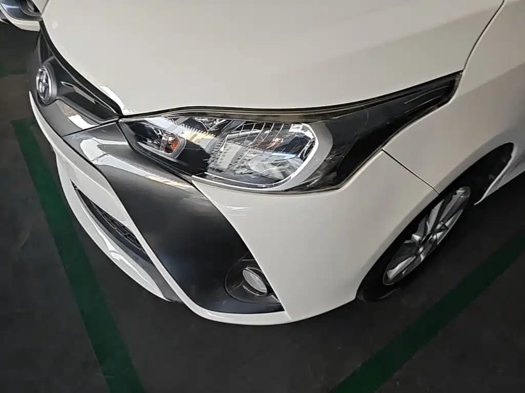 Toyota Yaris L — миниатюра 24
