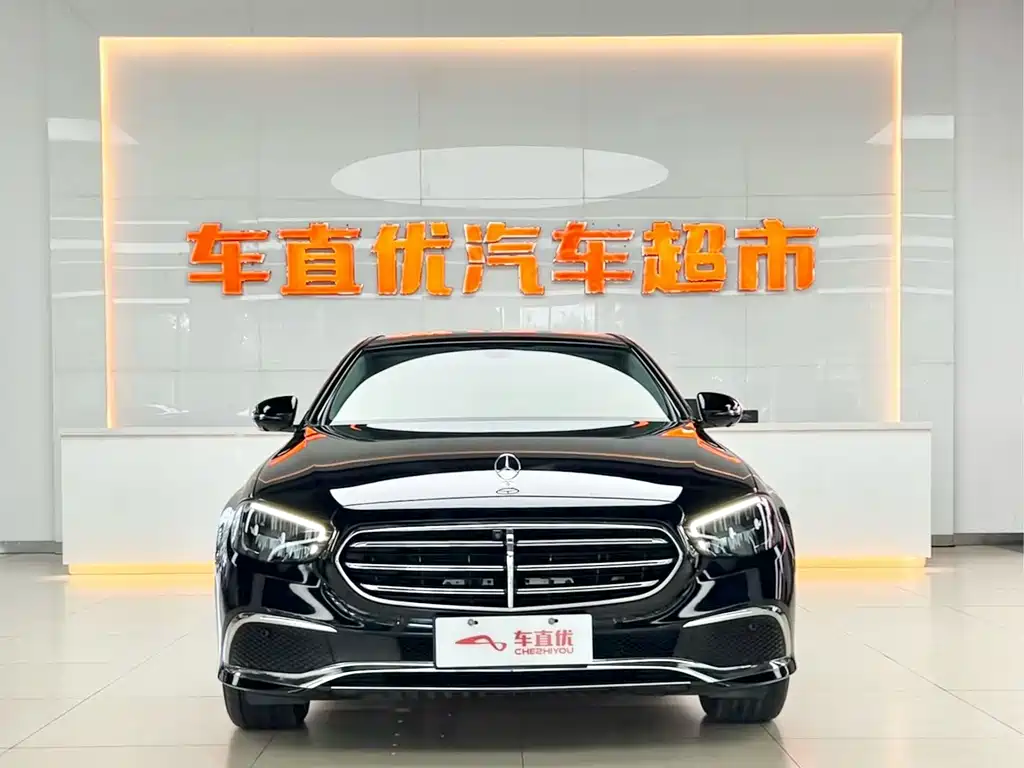 Mercedes-Benz E-Class — миниатюра 3