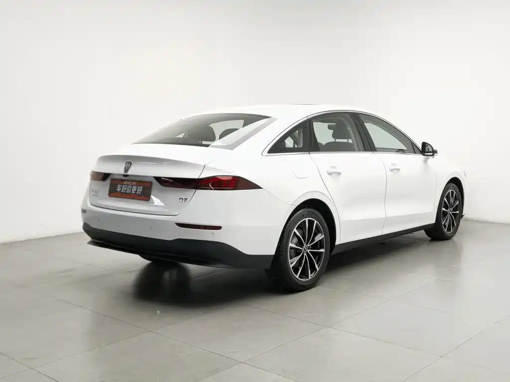 Roewe D7 — миниатюра 2