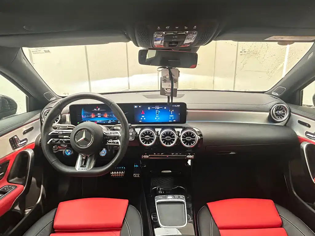 MERCEDES-BENZ A CLASS AMG