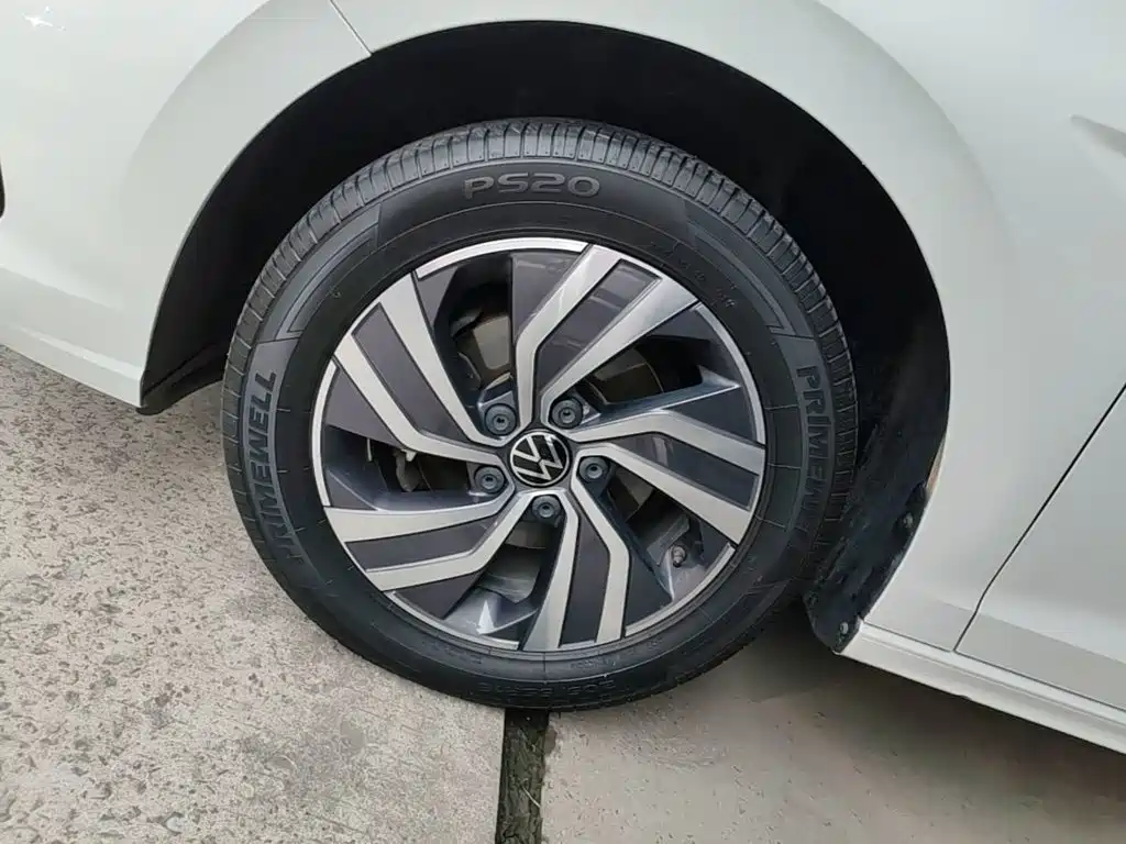 Volkswagen Bora — миниатюра 23