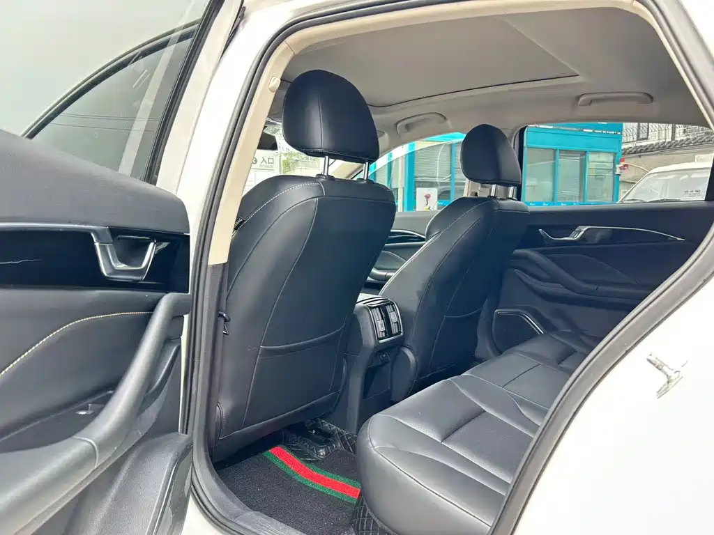 Bestune B70 — миниатюра 9