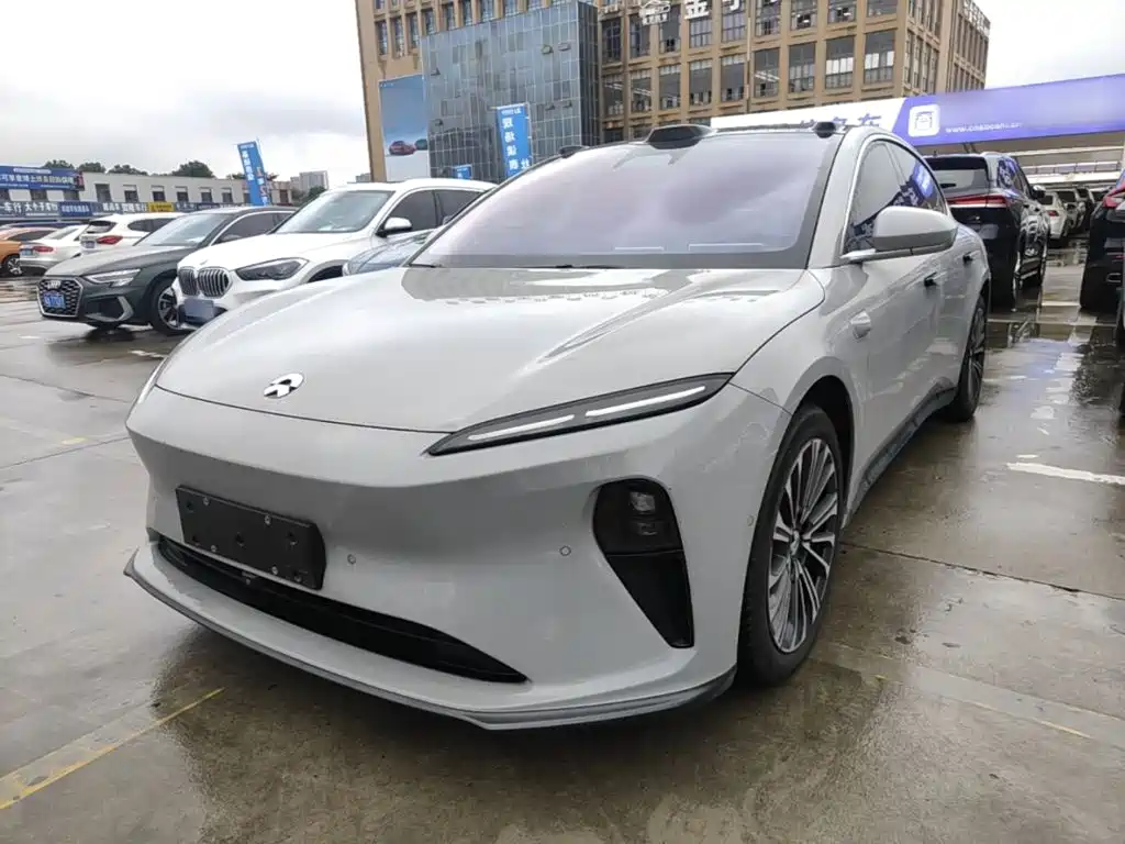 NIO ET5T — миниатюра 2