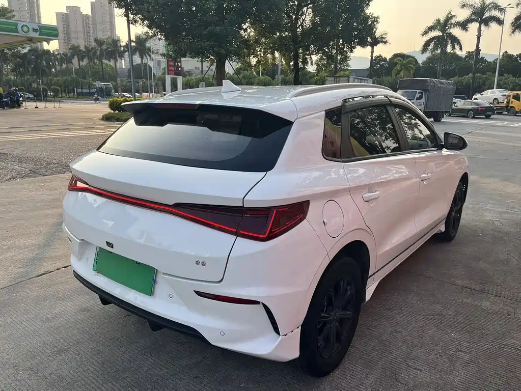 BYD e2 — миниатюра 10