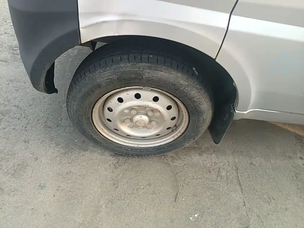Wuling Rongguang Mini Truck — миниатюра 23