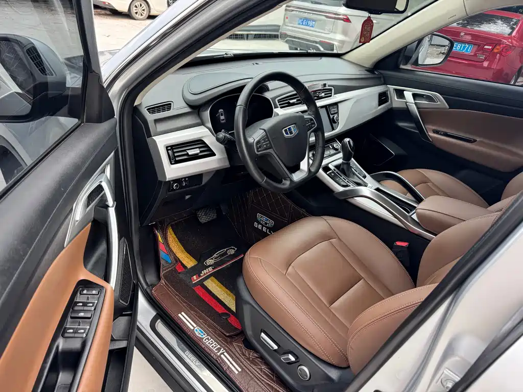 Geely Boyue — миниатюра 12