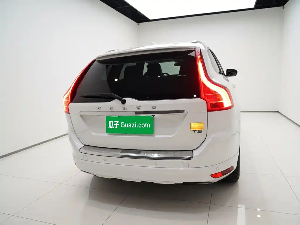 Volvo XC60 — миниатюра 3