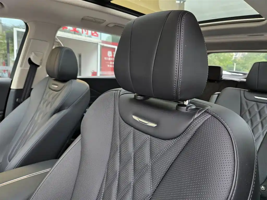 Hongqi HONGQI HS7 PHEV