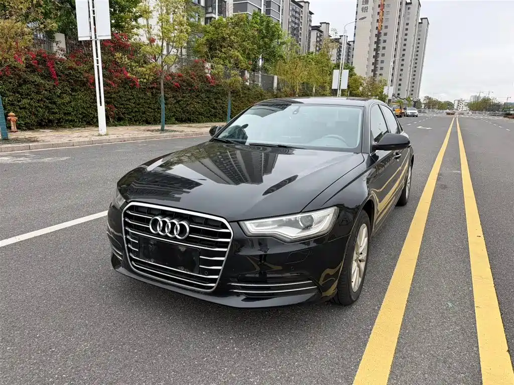 Купить Audi A6L