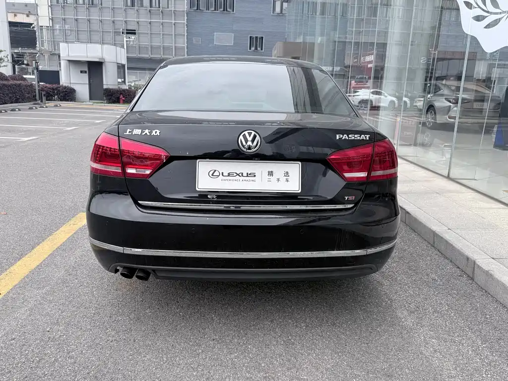 Volkswagen Passat 2015 1.8TSI DSG
