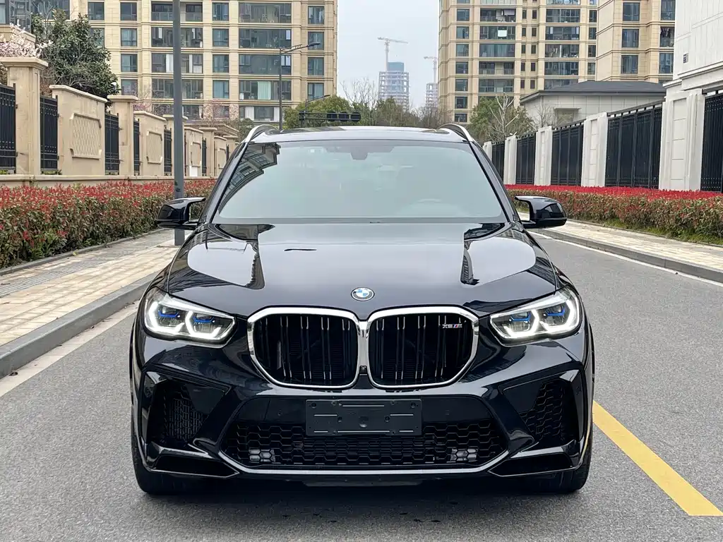 BMW X5 M