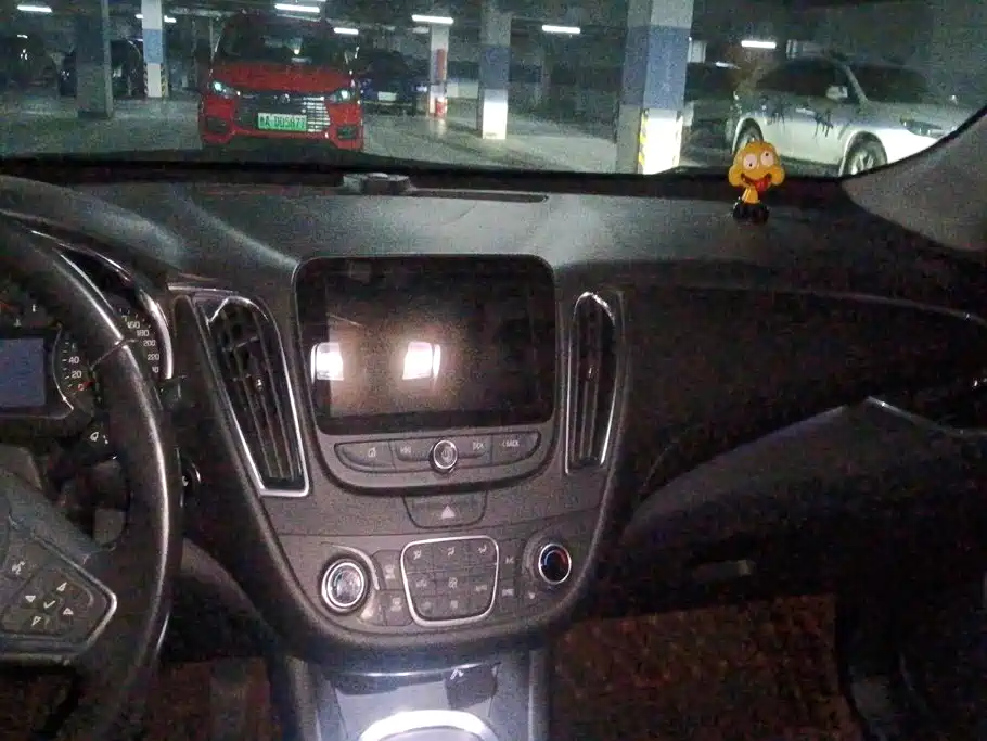 Chevrolet Malibu XL — миниатюра 13