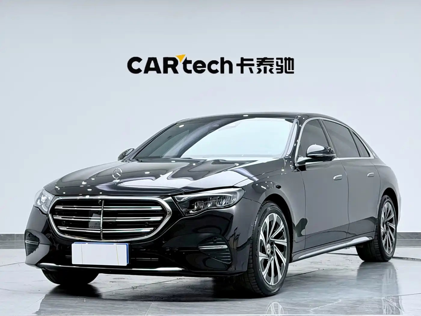 奔驰E级 2025款 E 300 L 豪华型 2025