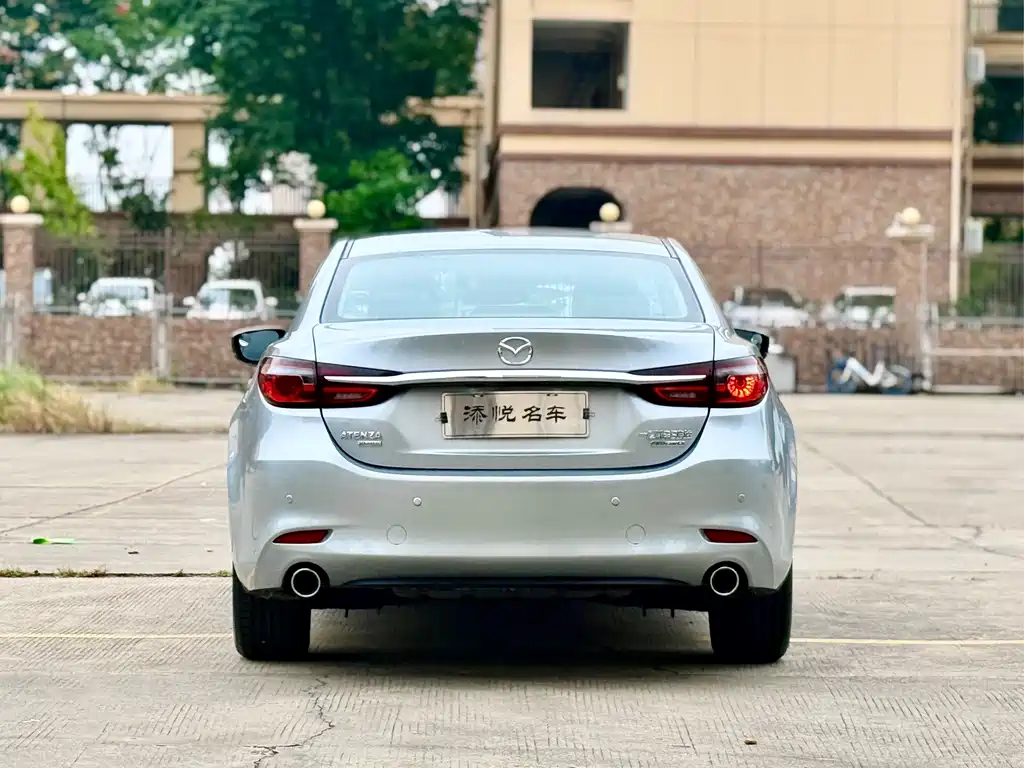 Mazda Atenza — миниатюра 7