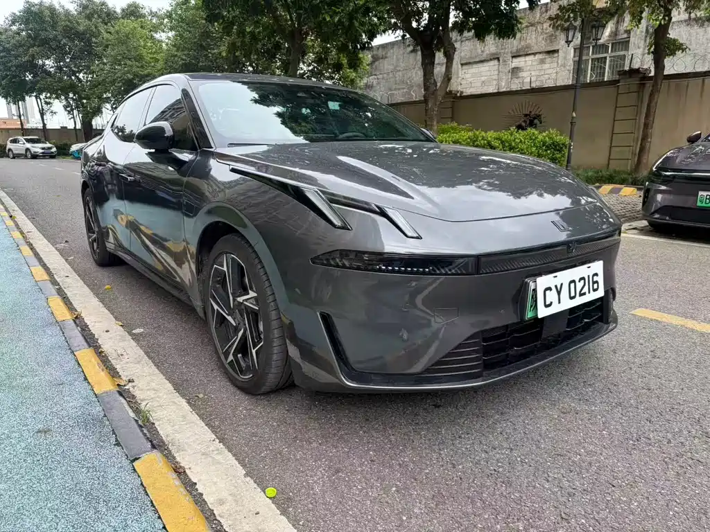 Lynk & Co 07 EM-P — миниатюра 3
