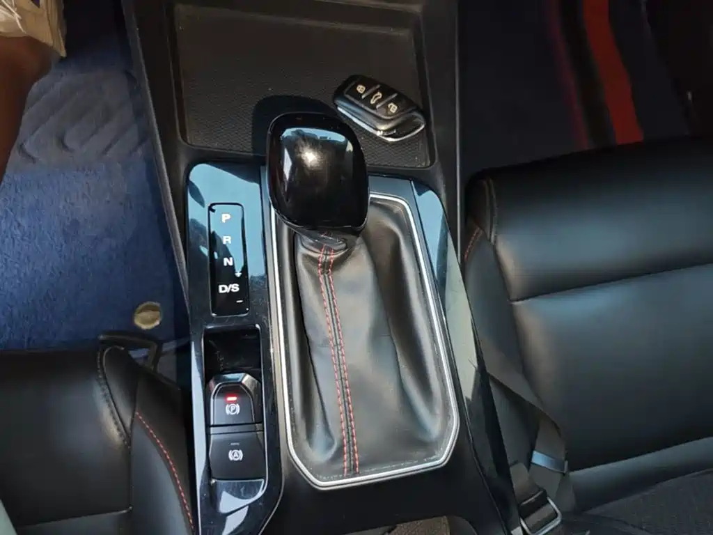 MG MG5 — миниатюра 14