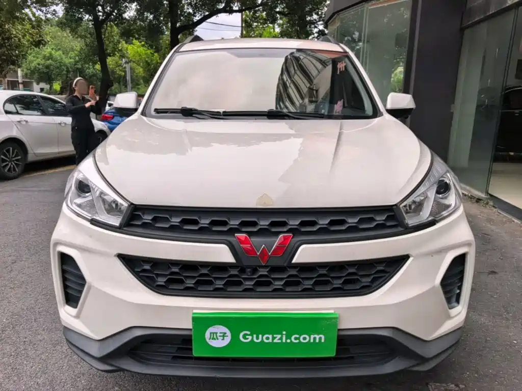 Wuling Hongguang S3 — миниатюра 3