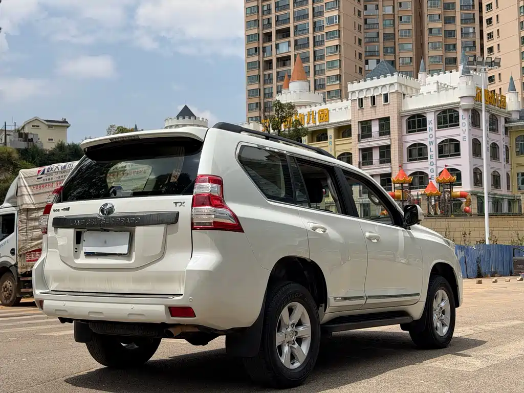 Toyota Prado — миниатюра 5
