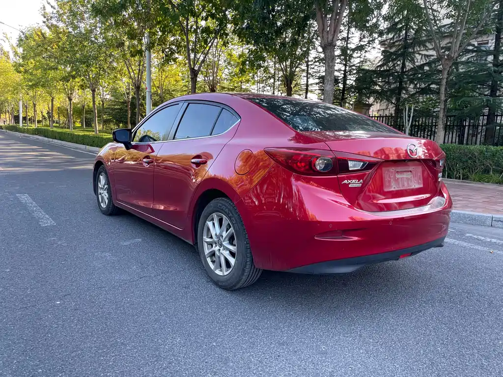 Mazda 3 Axela — миниатюра 6