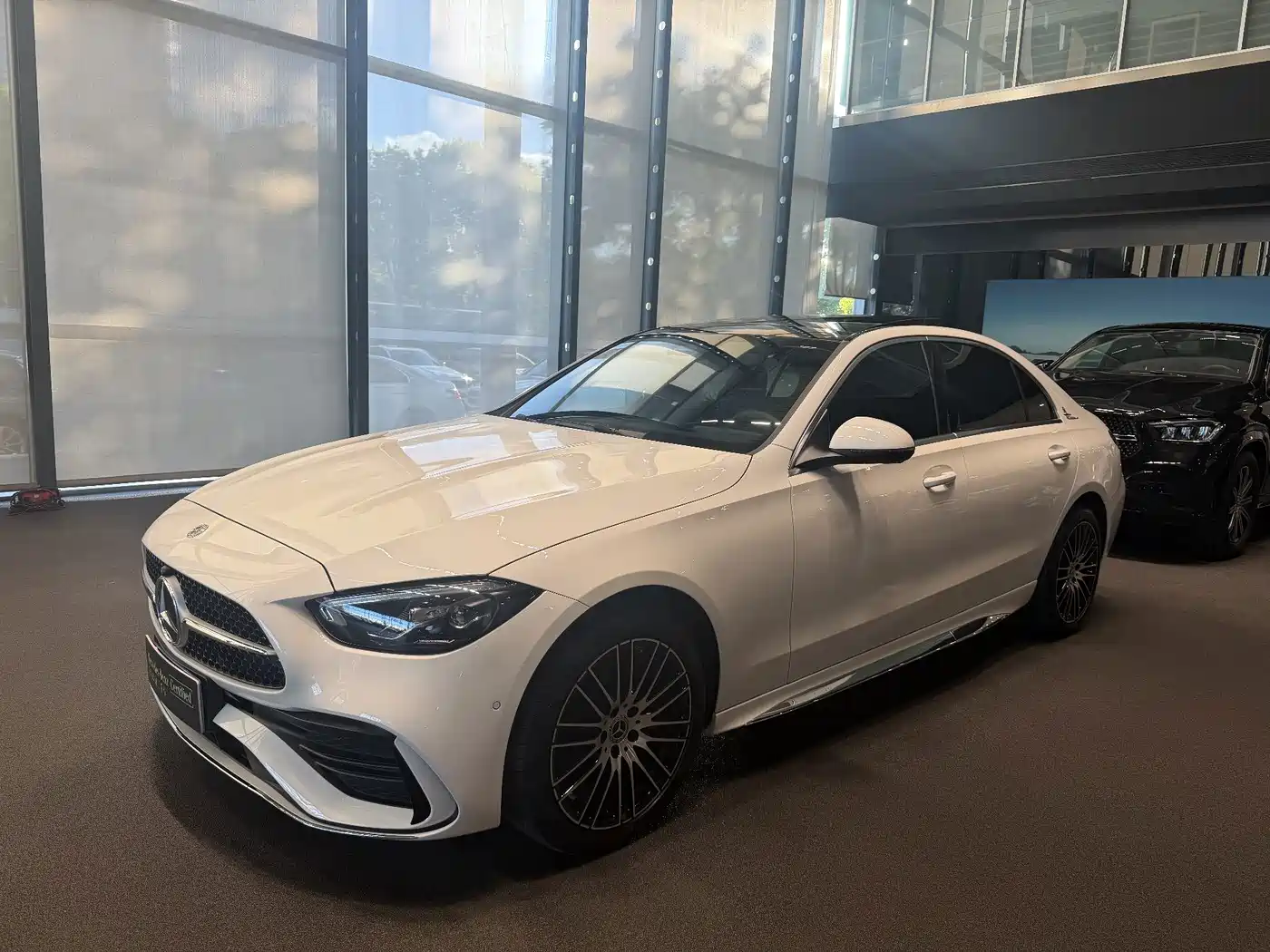奔驰C级 2025款 C 260 L 运动版 2025