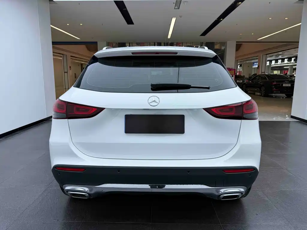Mercedes-Benz GLA — миниатюра 4