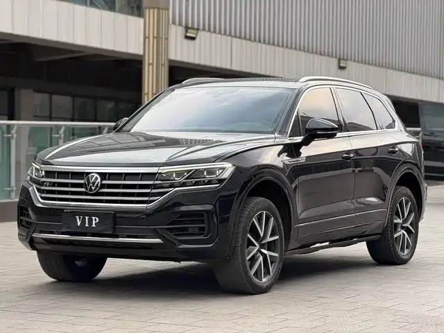 VOLKSWAGEN TOUAREG 2021