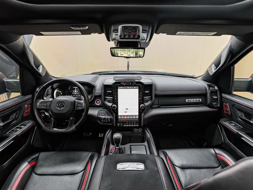 Ram Trucks 2023 6.2T