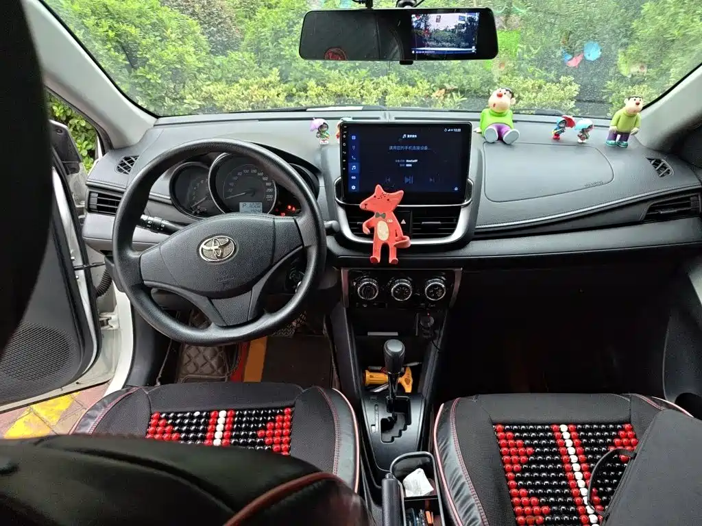 Toyota Yaris L — миниатюра 13