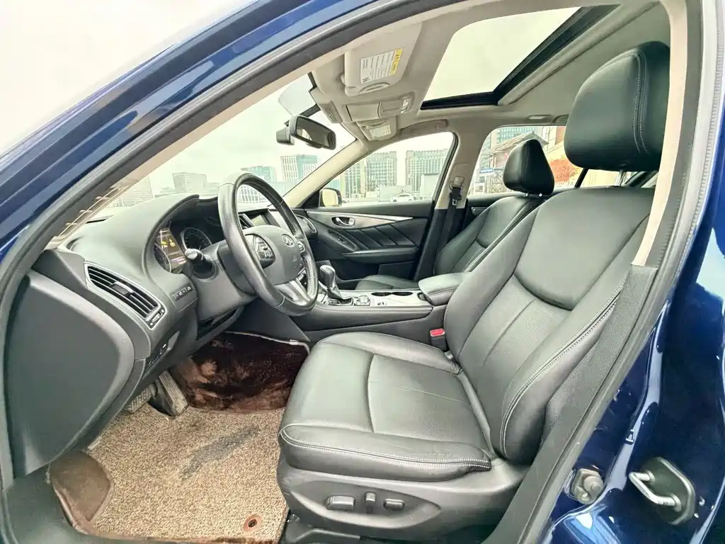 Infiniti Q50L — миниатюра 6