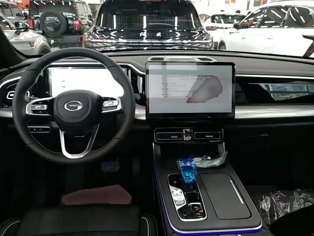 GAC GS8 2025 2.0TGDI Luxury 5 мест