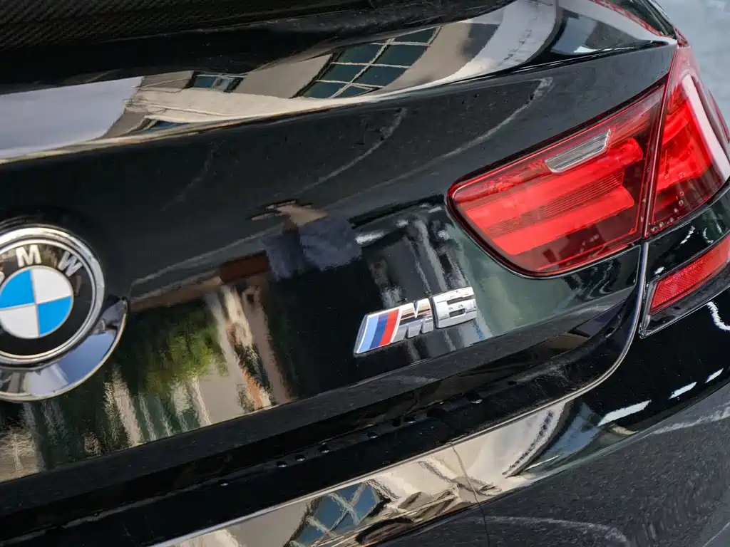 BMW M6 — миниатюра 15