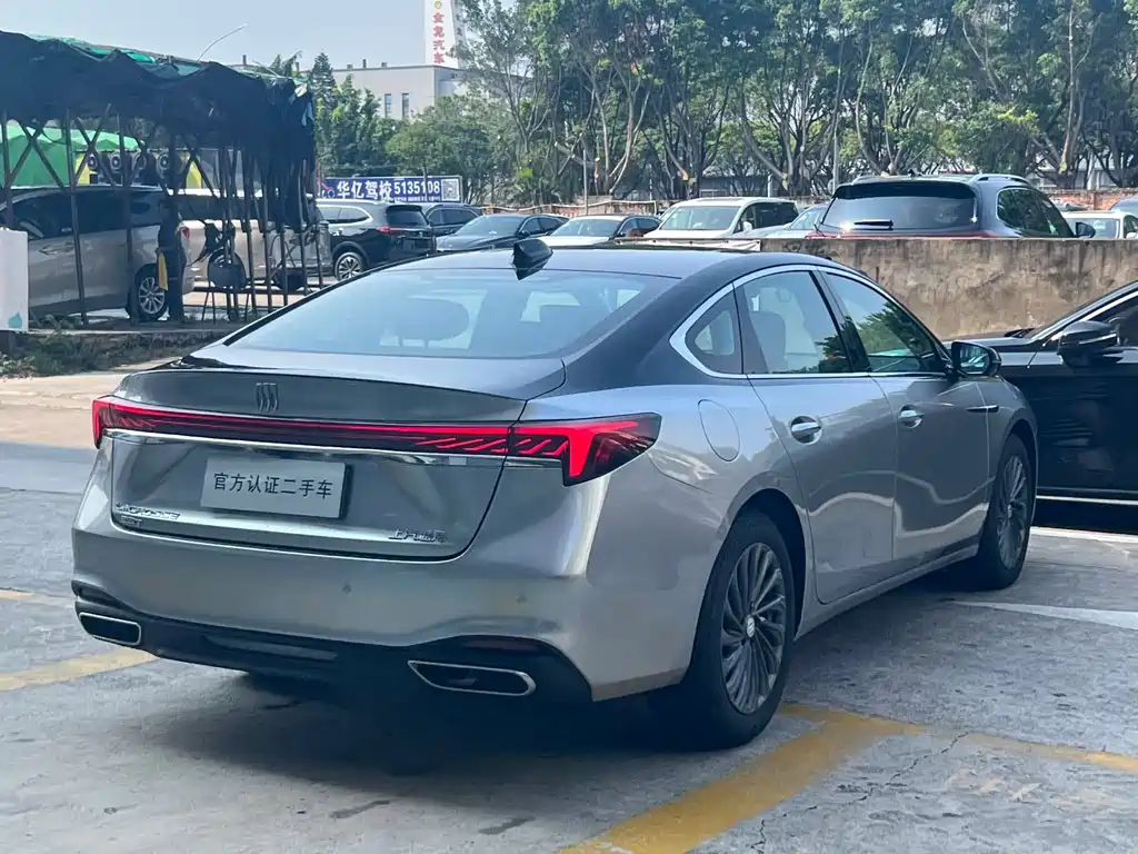 Buick LaCrosse — миниатюра 4