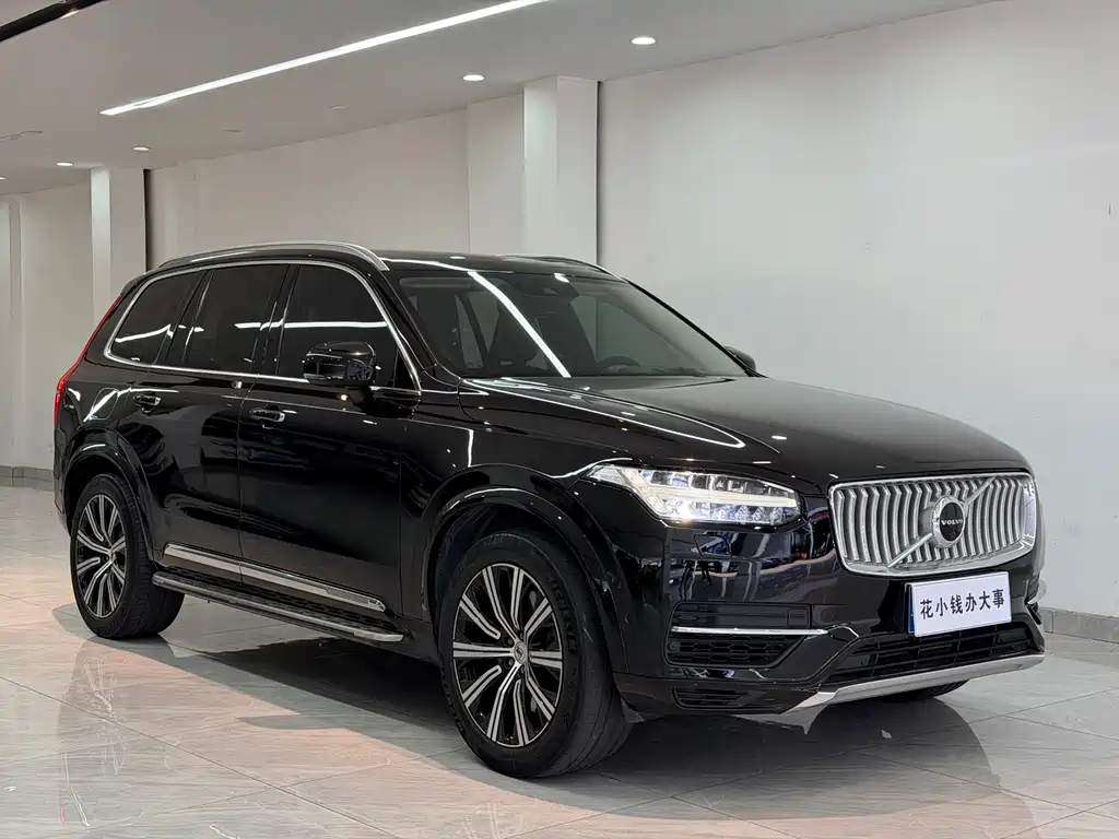 VOLVO XC90 PLUG IN HYBRID
