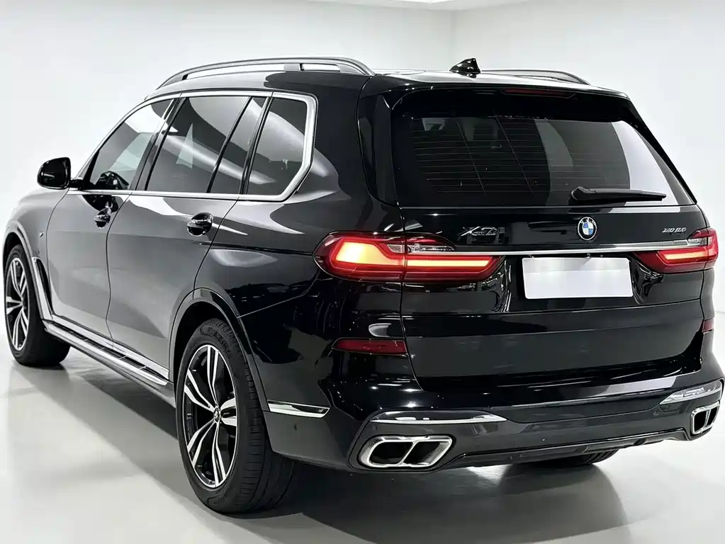 BMW X7 — миниатюра 8