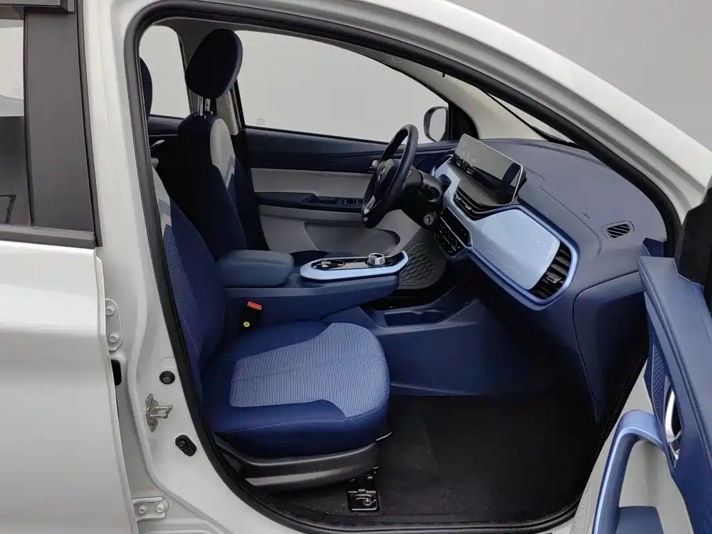 Changan Benben E-Star — миниатюра 23
