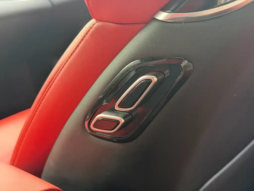 BYD Han — миниатюра 16