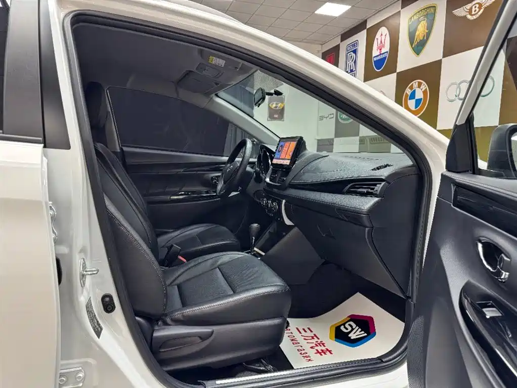 TOYOTA YARIS L ZHIXUAN