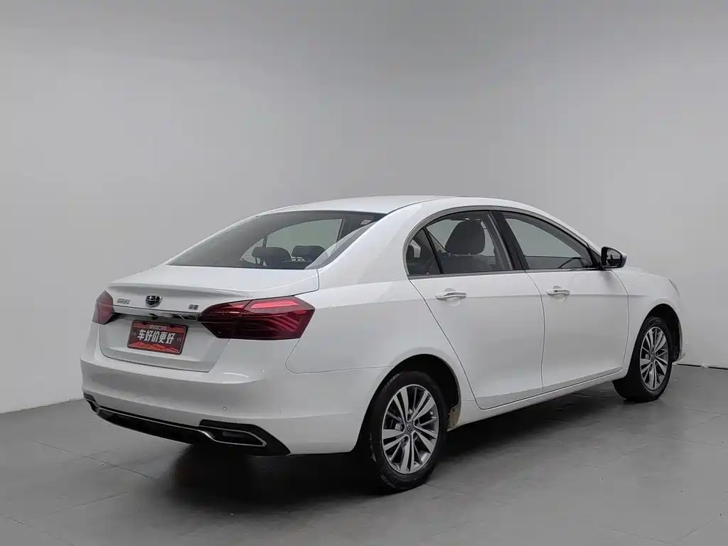 Geely Emgrand — миниатюра 2