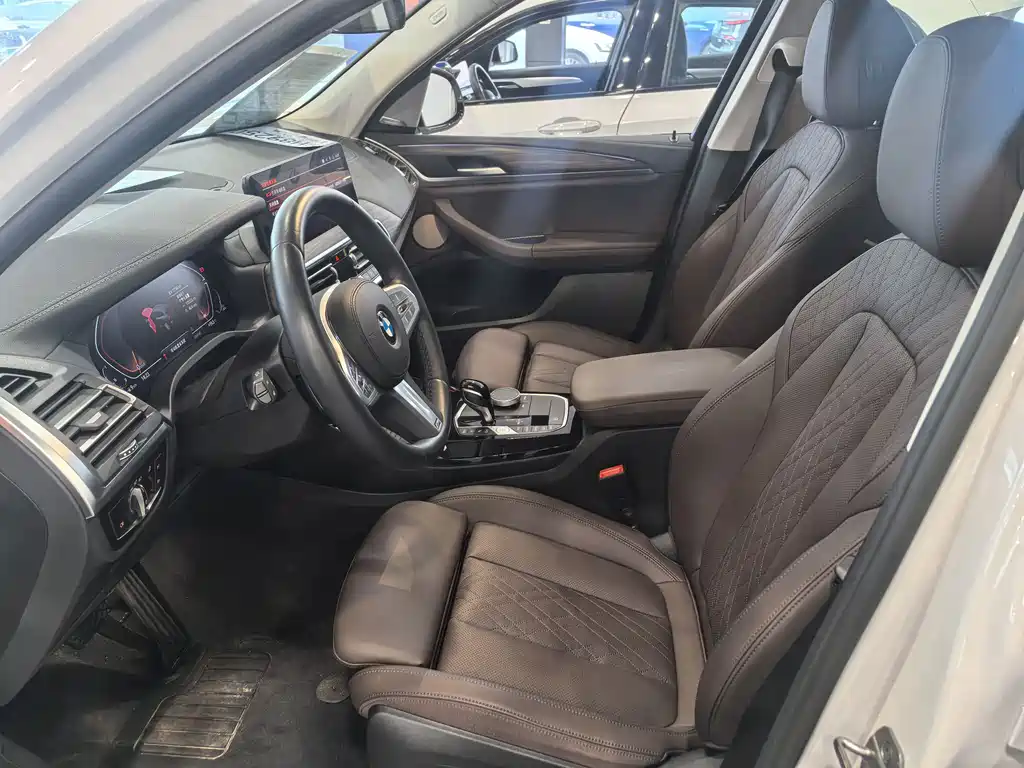 BMW X3 2023 xDrive30i Lead M