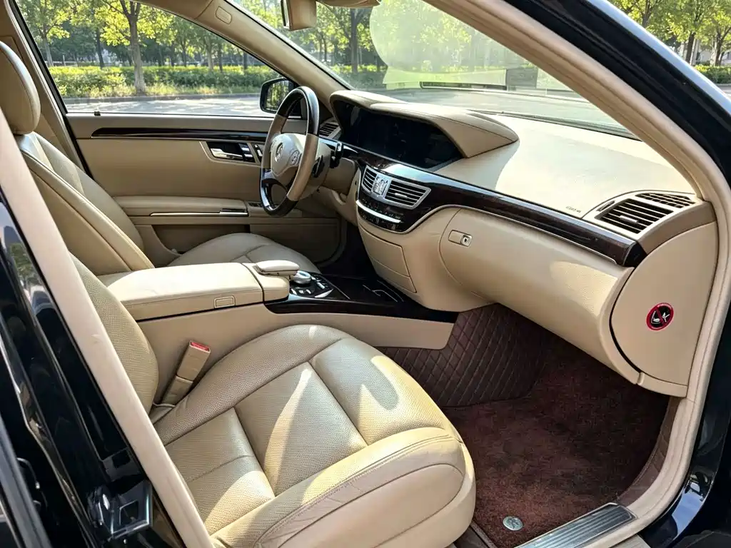 Mercedes-Benz S-Class — миниатюра 6